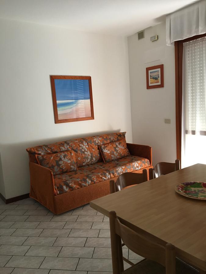 Residence Moresco Lido di Jesolo Eksteriør billede
