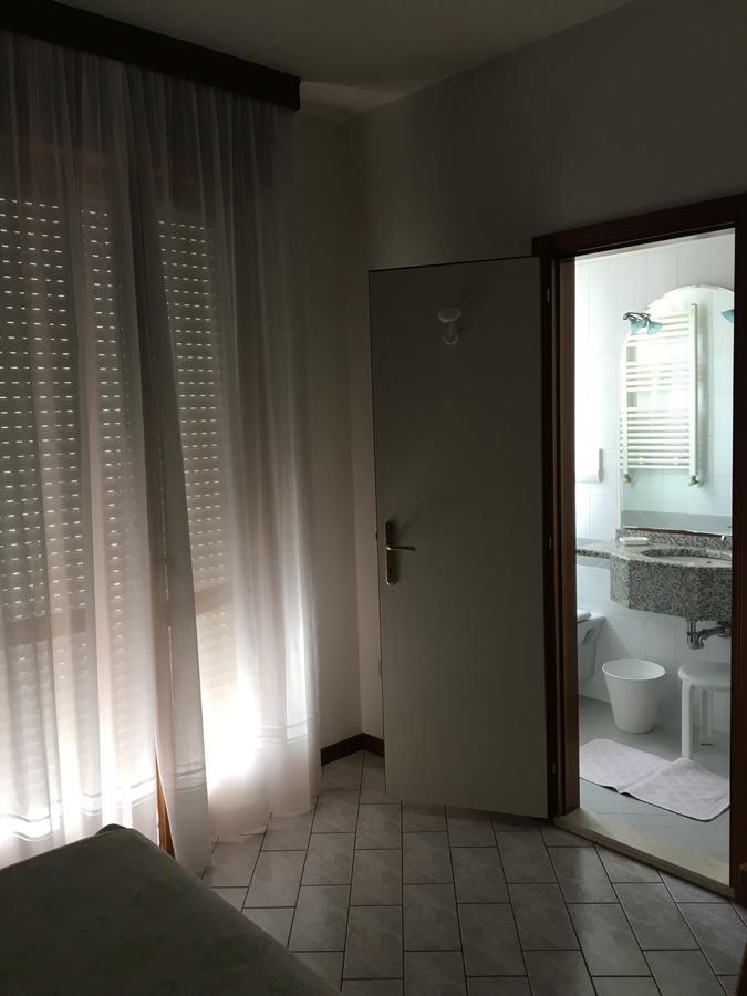 Residence Moresco Lido di Jesolo Eksteriør billede