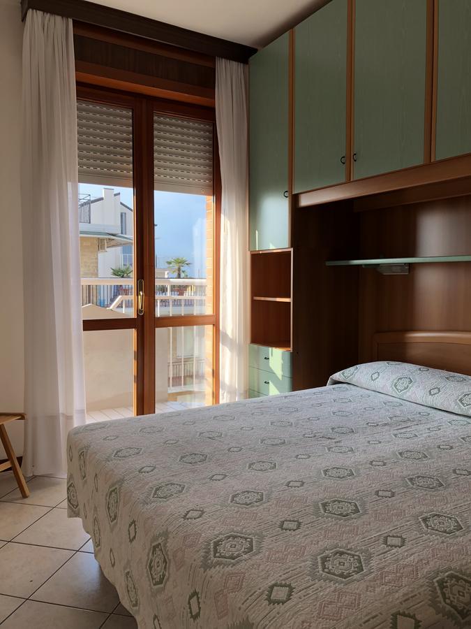 Residence Moresco Lido di Jesolo Eksteriør billede